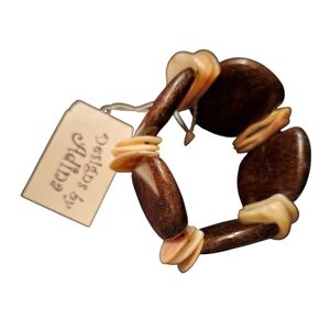 Design by Adina Flattened Wood & Shell Stretchy Bracelet TAGGED
